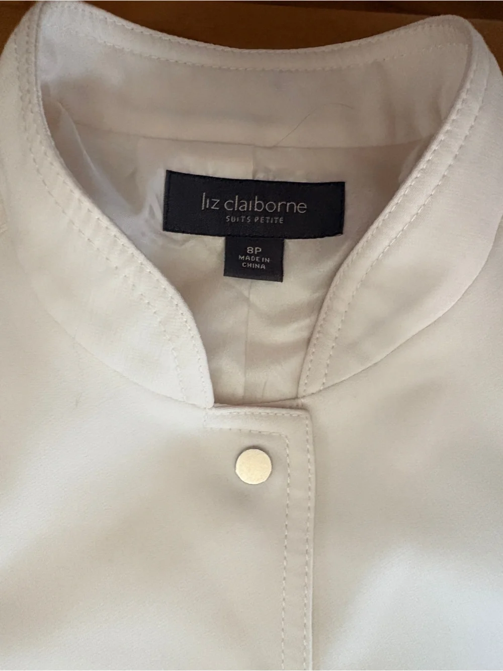 Liz Claiborne Off-White with Silver-Tone Snap Front Structured Jacket 8P